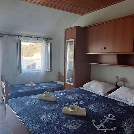 Daire Charming Entire In Raie With Security And Comfort
